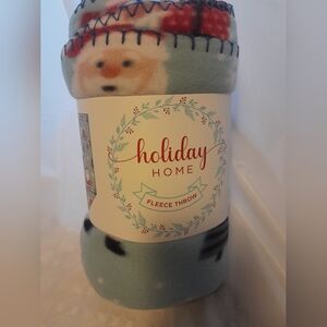 New Holiday Throw Blanket Santa Print (Macys)